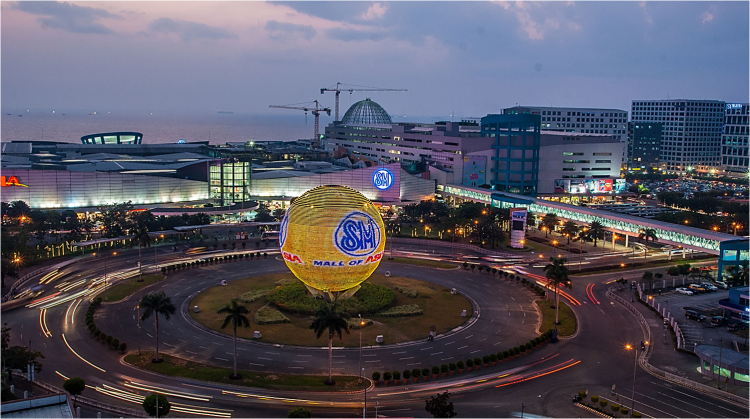 Mall of Asia Night